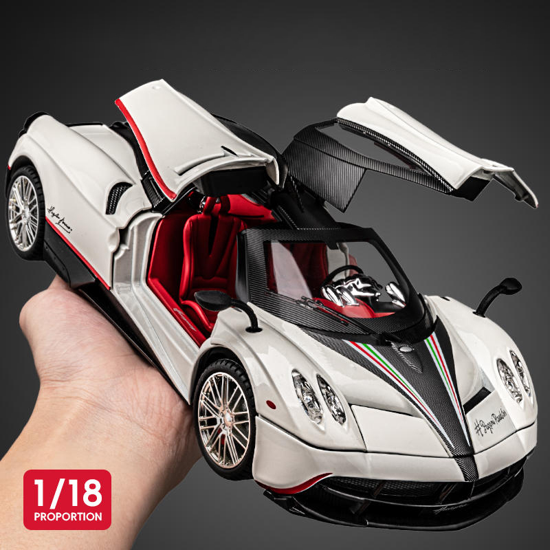Model Kit Lamborghini - 1:18 Pagani Huayra Dinastia Supercar Alloy
